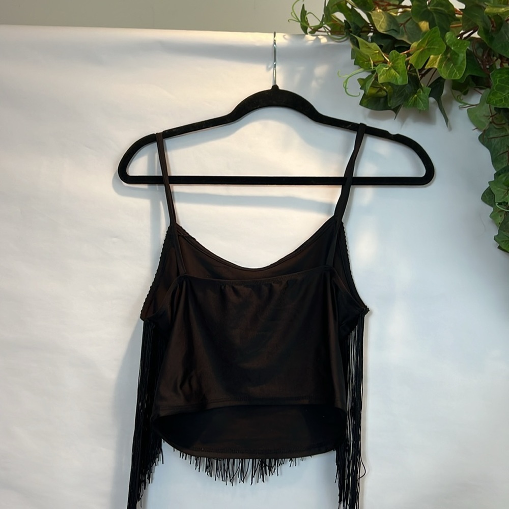 Love J Fringed Blaxk Crop Top ๐ - Picture 5 of 6